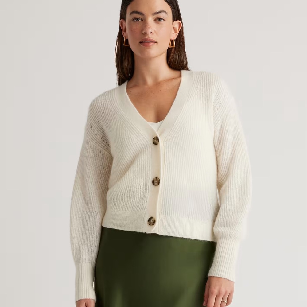 Quince (S) Ivory Baby Alpaca-Wool Generated Cropped Button Up Cardigan